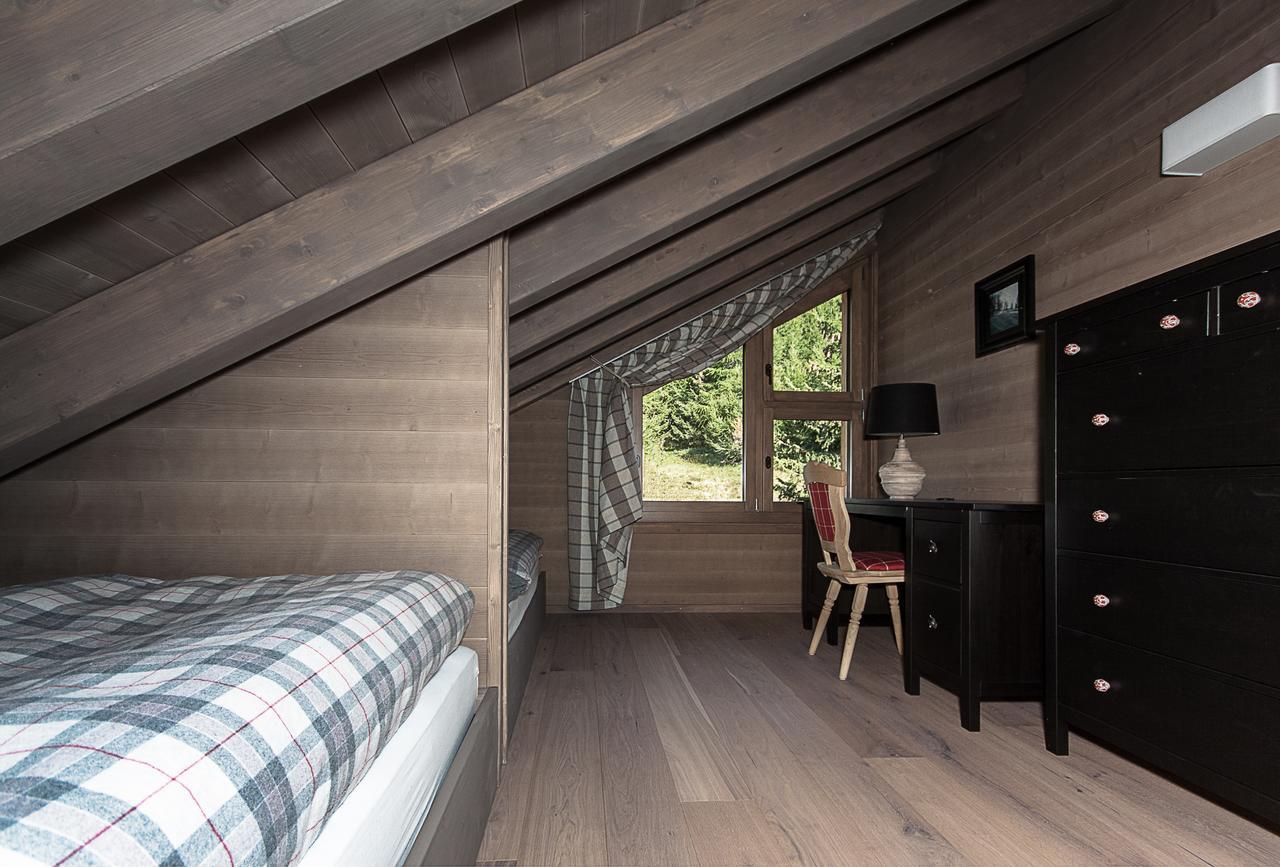 Chalet Kristall Rosswald Екстериор снимка